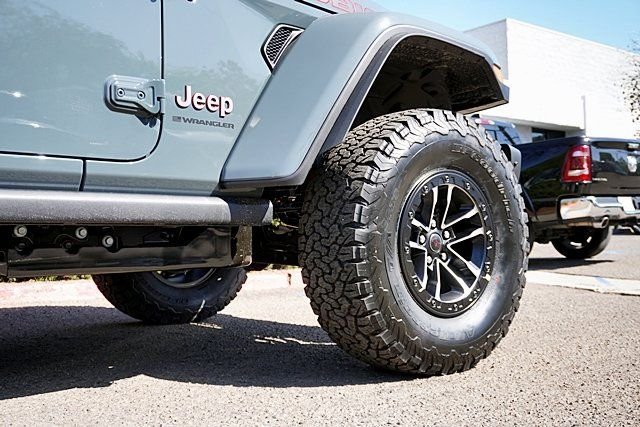 New 2026 Anvil Clear-Coat Exterior Paint Jeep Rubicon X image 9