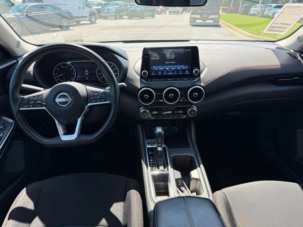 Used 2025 Gray Nissan SR image 7