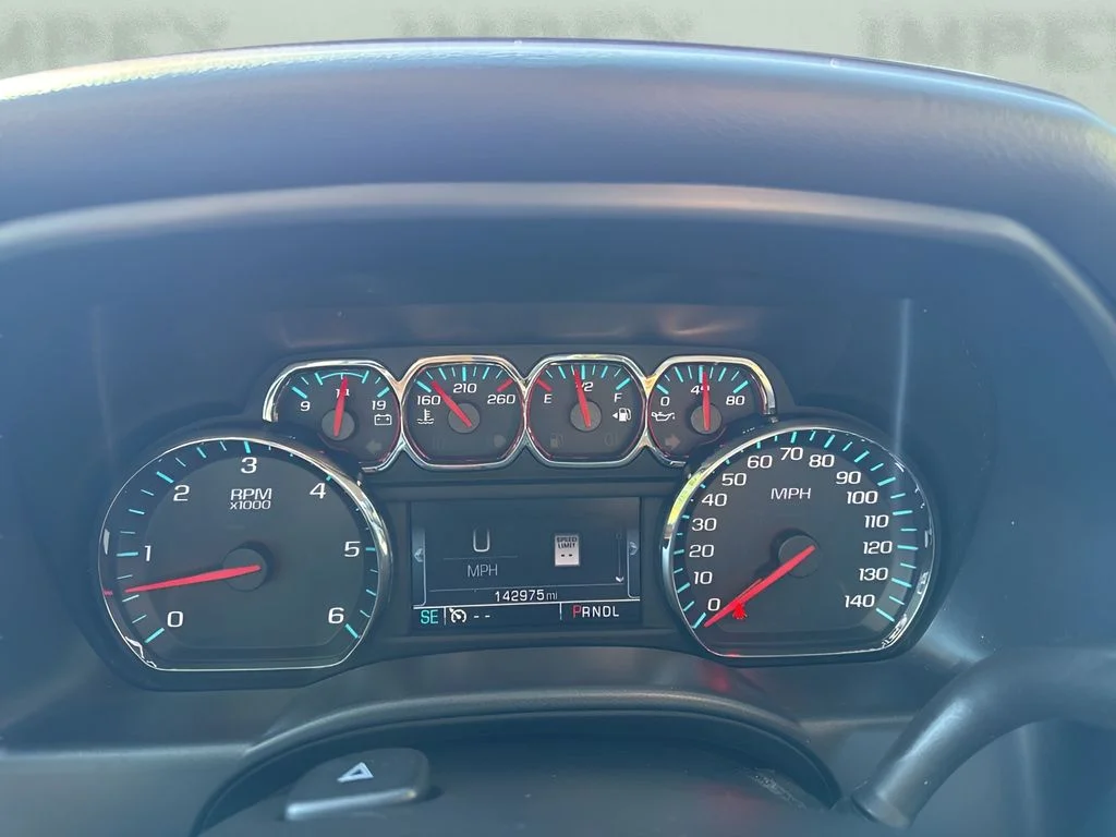 Used 2017 Blue GMC SLT image 25
