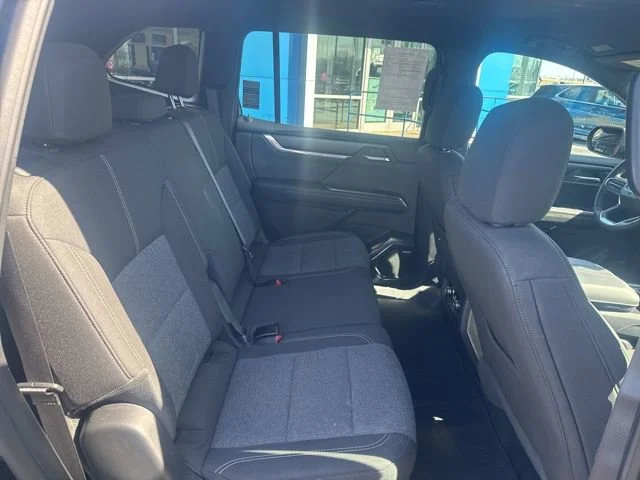 2025 GMC Acadia Elevation - Photo 13