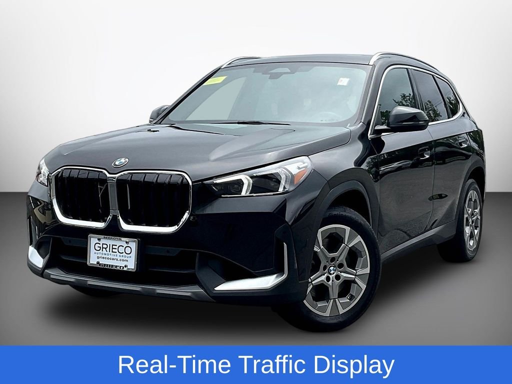 Used 2023 Black BMW xDrive28i image 3