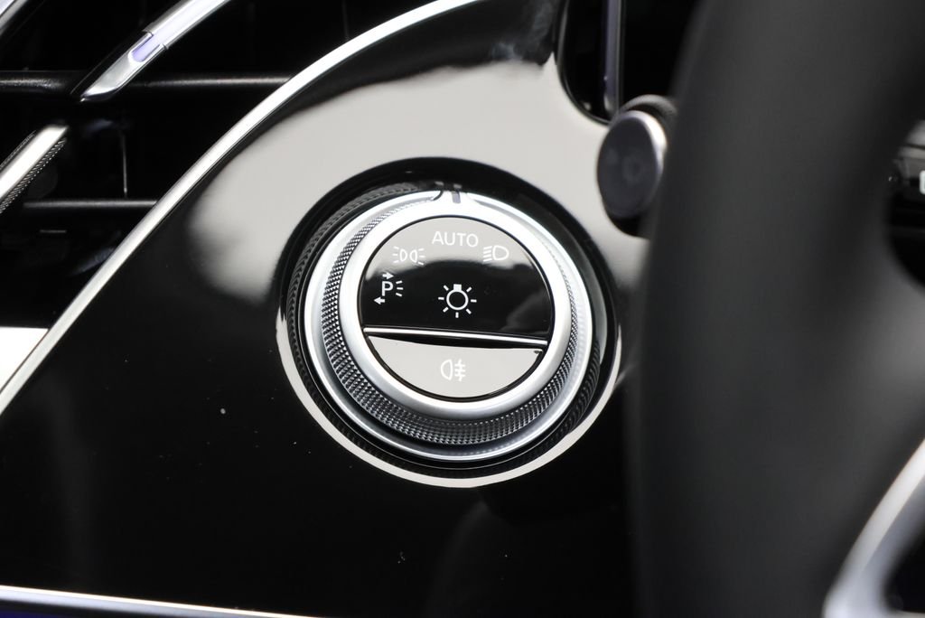 New 2027 Polar White Mercedes-Benz E 450 image 19