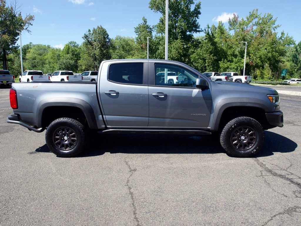 Certified Used 2020 SATIN STEEL METALLIC Chevrolet 4WD ZR2 image 5