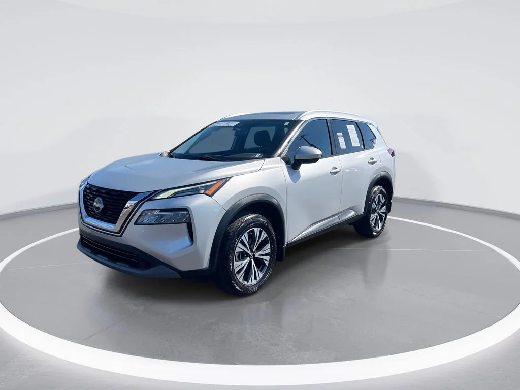 Used 2023 Silver Nissan SV image 4