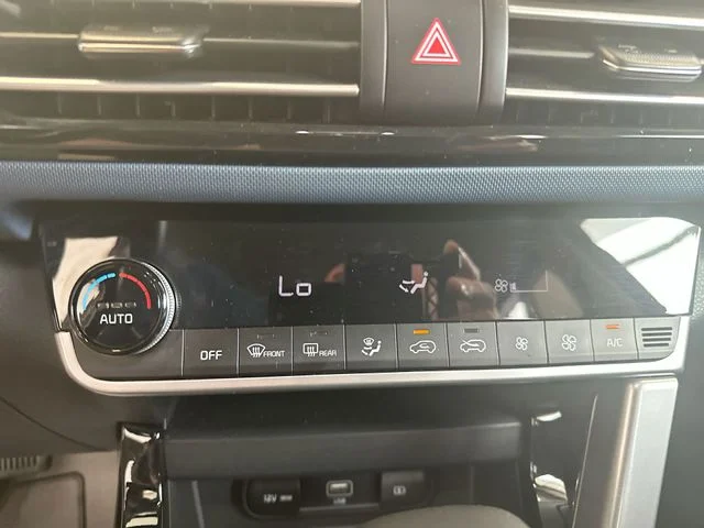 Used 2023 Orange Kia S image 18
