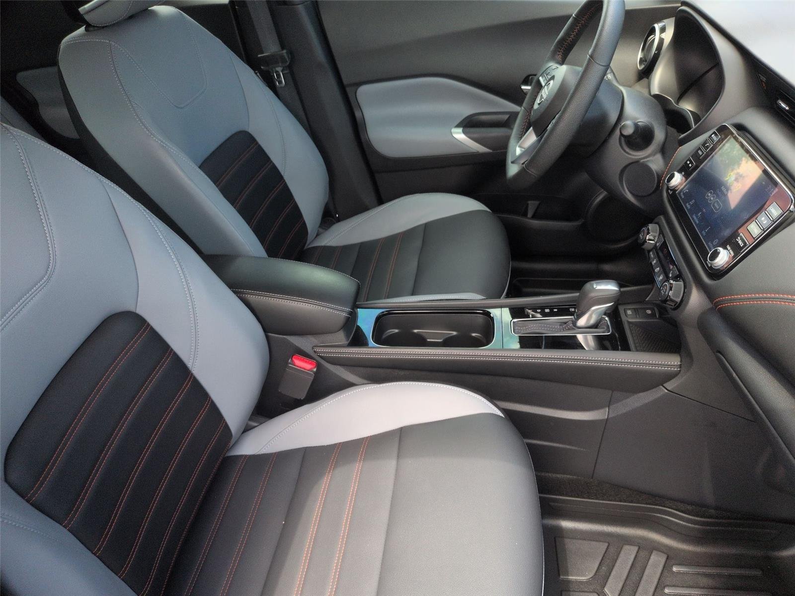 Certified Used 2024 Gun Metallic Nissan SR image 37