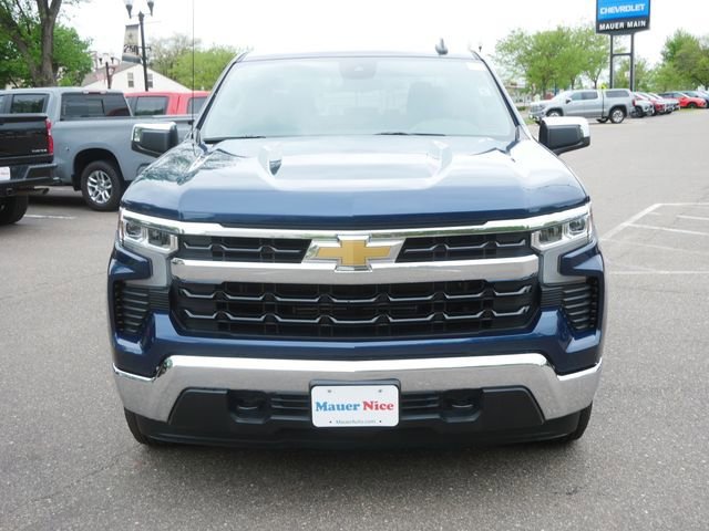 Used 2022 Chevrolet Silverado 1500 LT with VIN 1GCPDDEK5NZ637179 for sale in Anoka, Minnesota