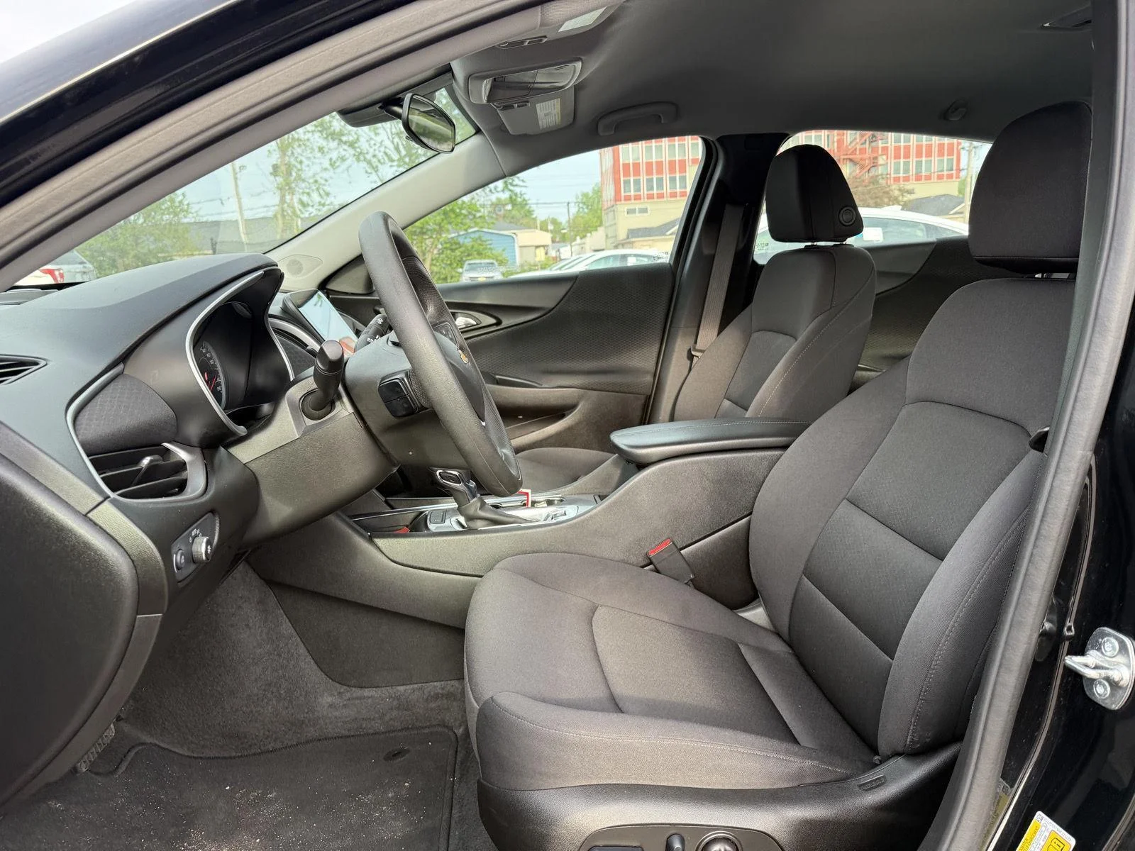 Used 2024 Mosaic Black Metallic Chevrolet 1LT image 9