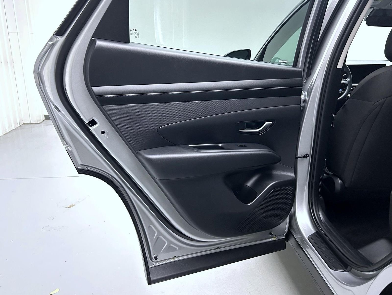 Used 2025 Silver Hyundai SEL image 20