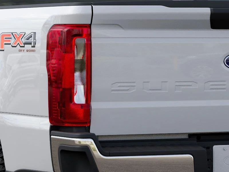 New 2027 Oxford White Ford F-250® XLT image 21