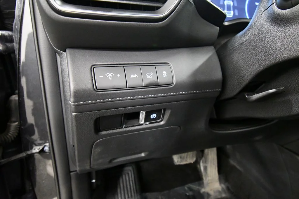 Used 2023 Gray Hyundai Calligraphy image 22