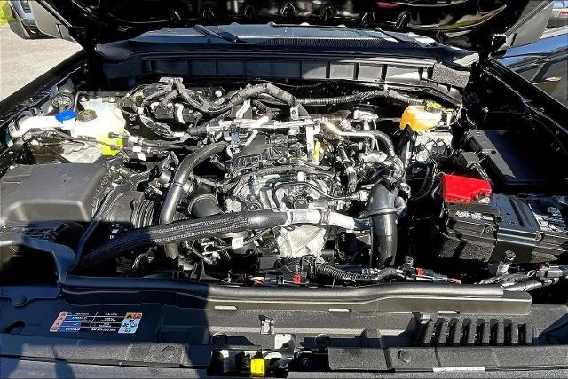 2025 Ford Bronco 2-Door Base - Photo 24