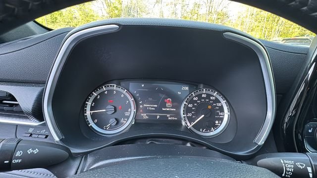 Used 2023 Pearl Toyota XSE image 18