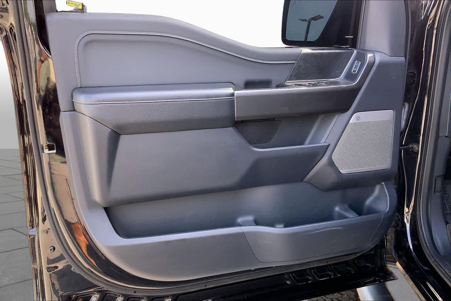 Used 2022 Agate Black Ford XLT image 20