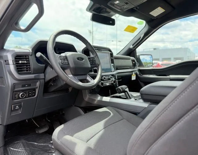 New 2026 Avalanche Ford XLT image 14