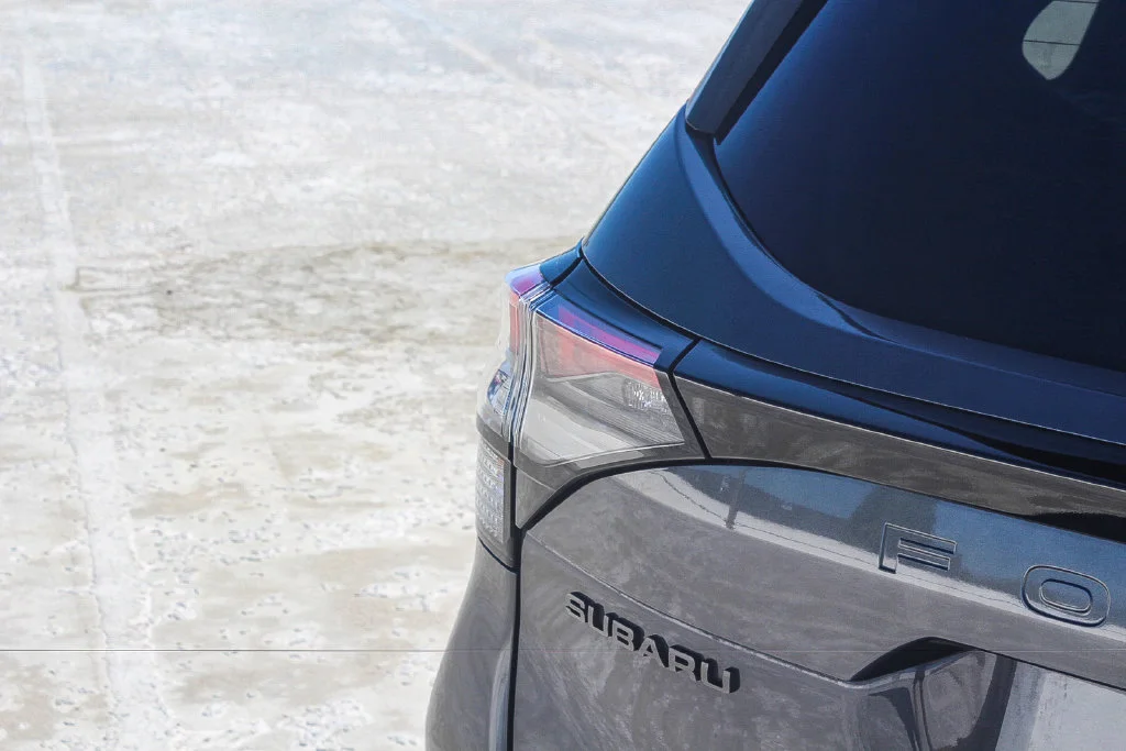 Used 2025 Gray Metallic Subaru Premium image 7