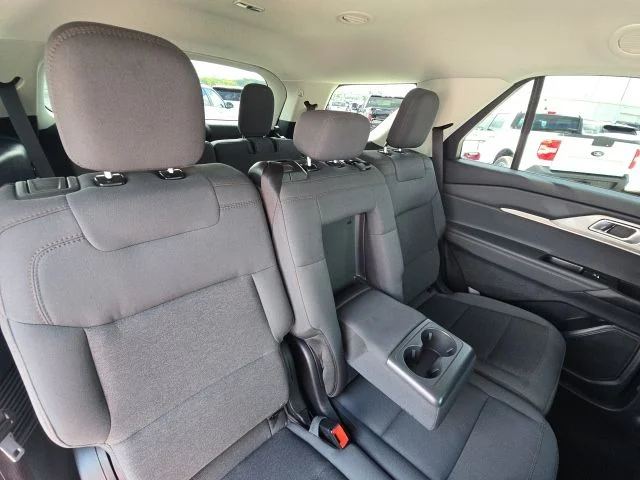 Used 2025 Gray Ford Active image 15