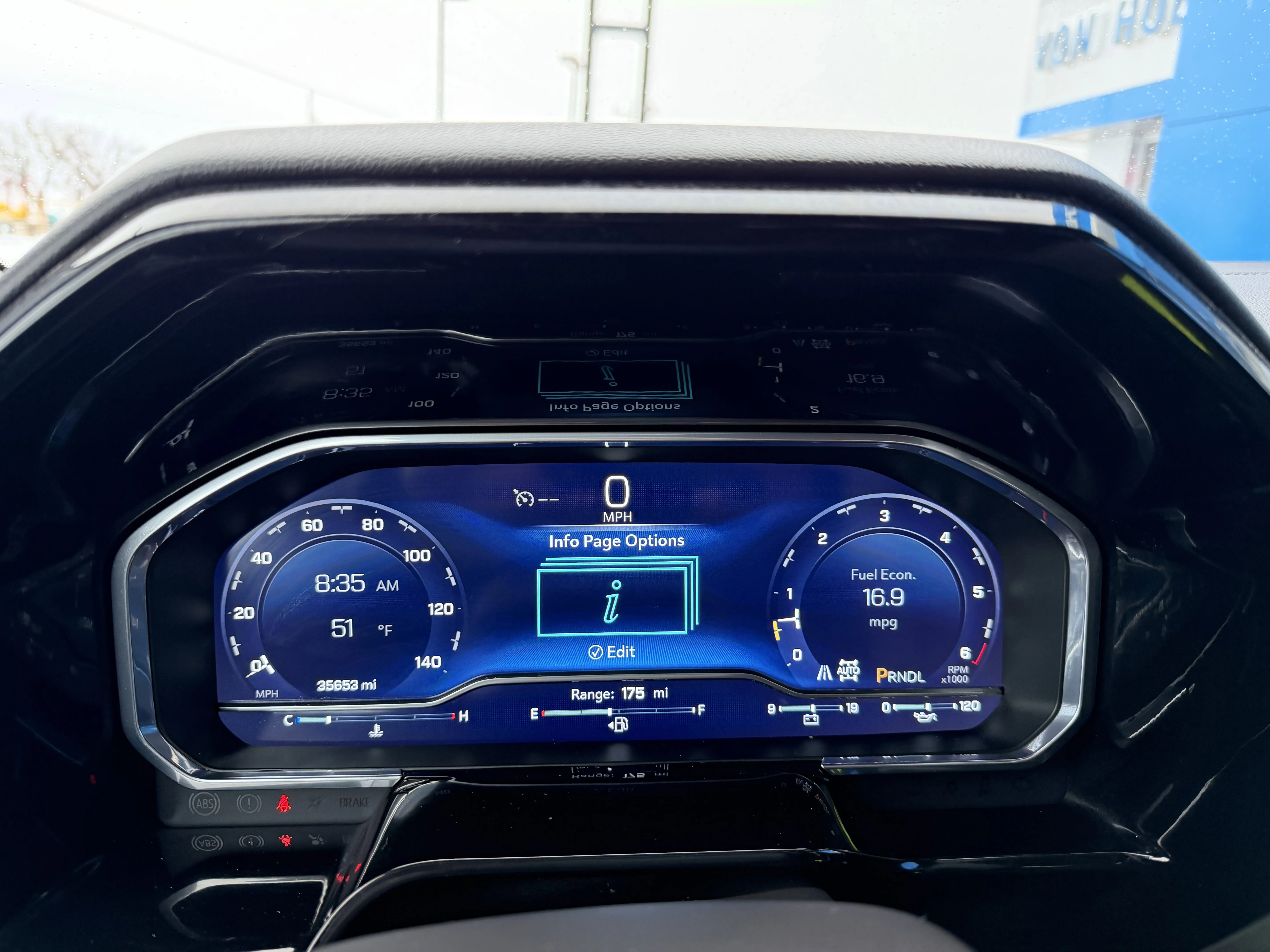 2025 Chevrolet Silverado 1500 LT - Photo 19