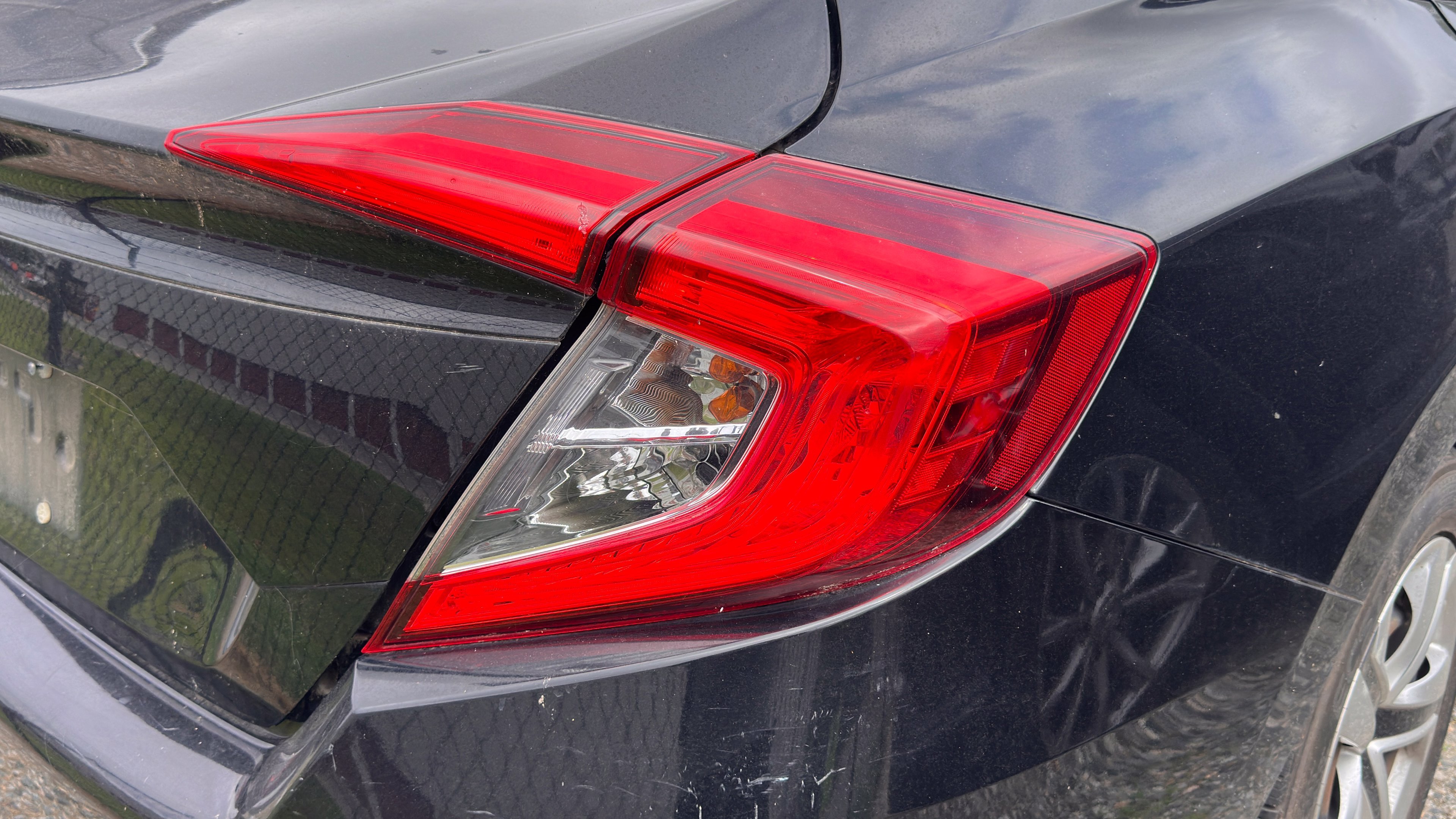 Used 2017 Black Honda LX image 4
