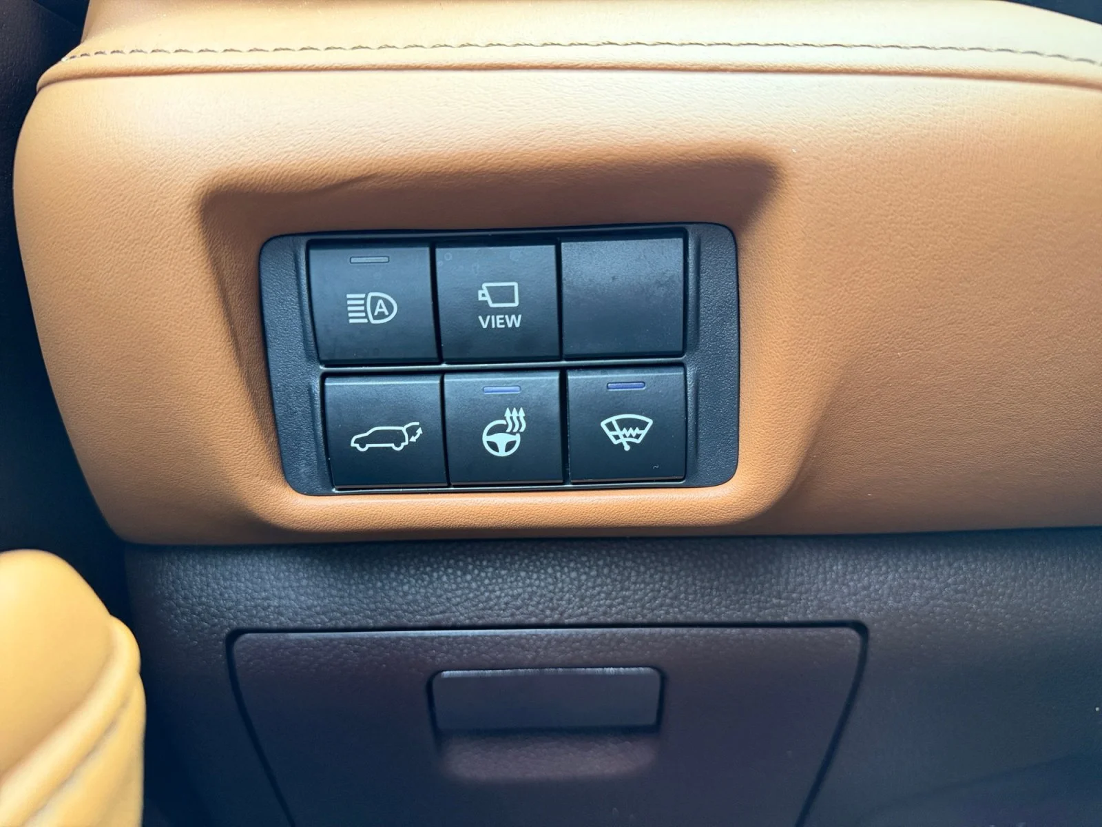 Used 2022 Blue Toyota Platinum image 17