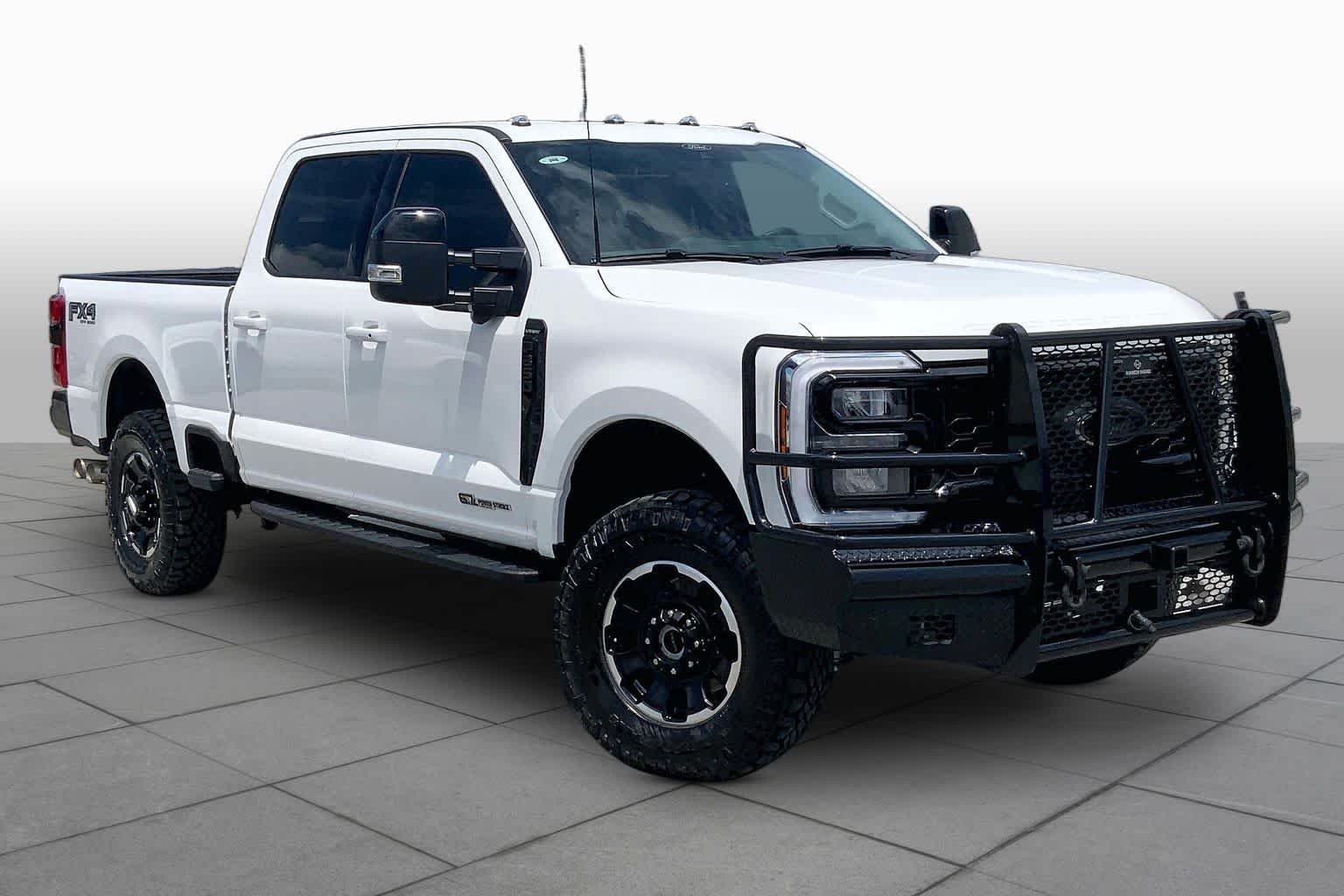 Used 2024 Star White Ford LARIAT image 3