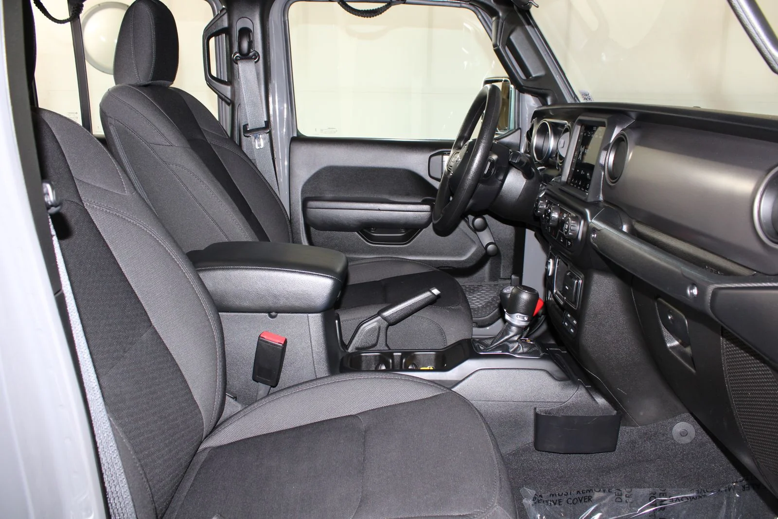 Used 2023 Gray Jeep Sport image 17