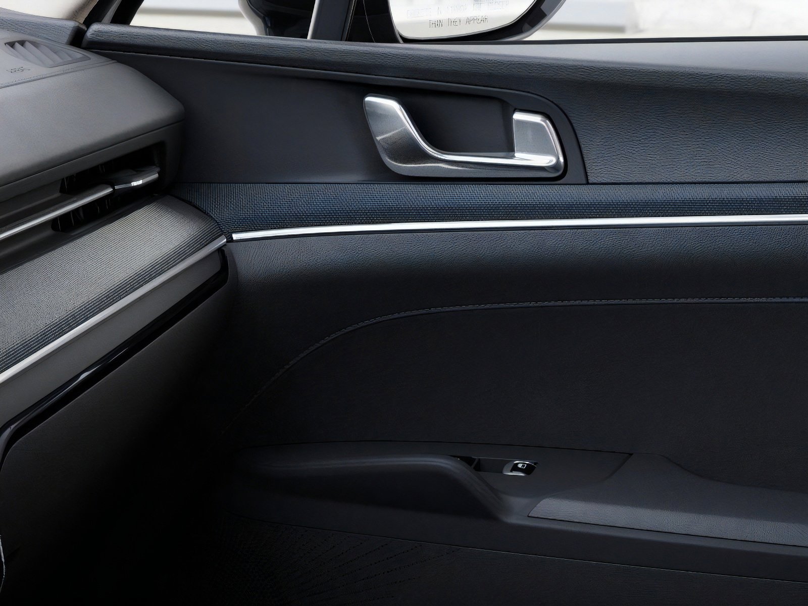 New 2026 Snow White Pearl Kia LXS image 25