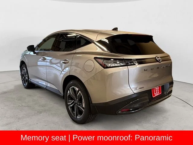 New 2026 Gold Nissan SL image 3