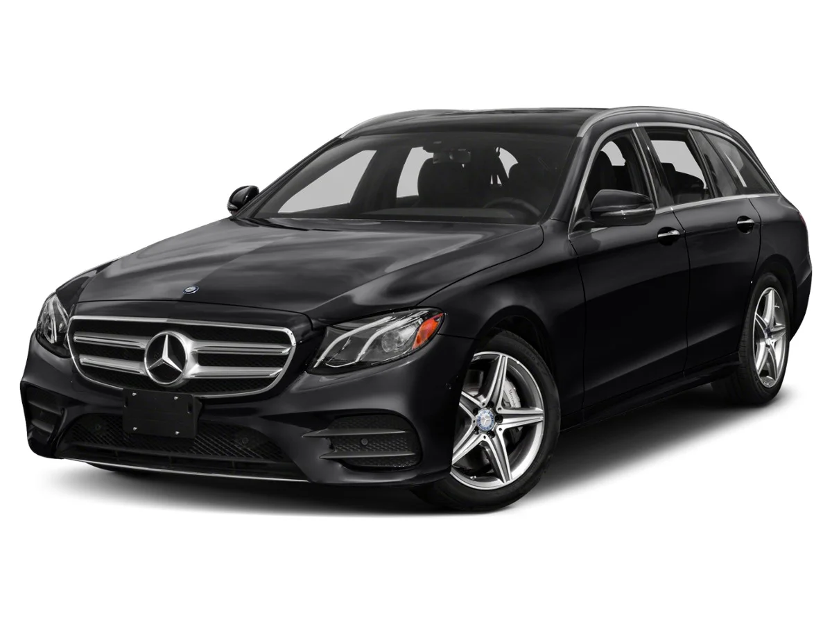2017 Mercedes-Benz E-Class E400 4MATIC's photo