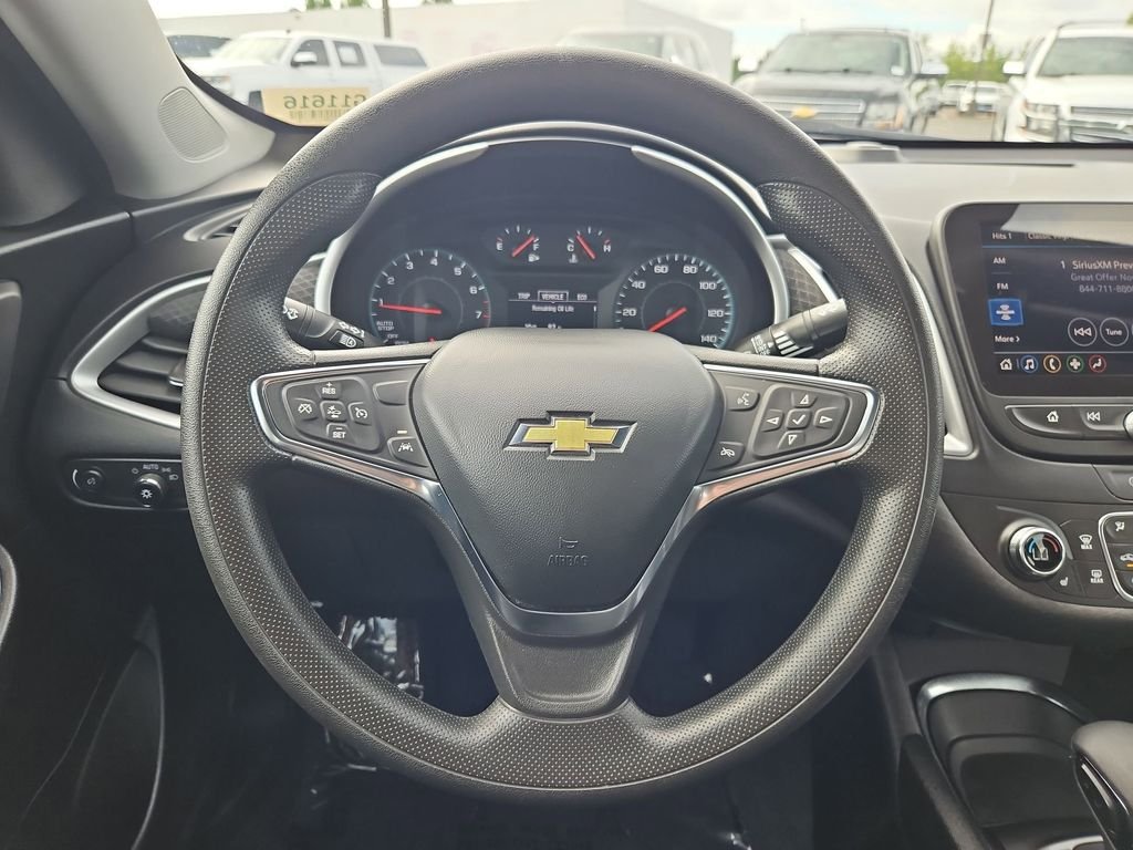 Used 2024 Mineral Gray Metallic Chevrolet LT image 14