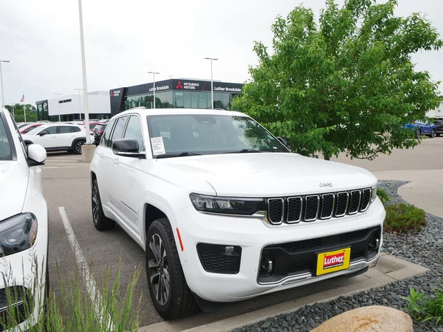2022 Jeep Grand Cherokee Overland