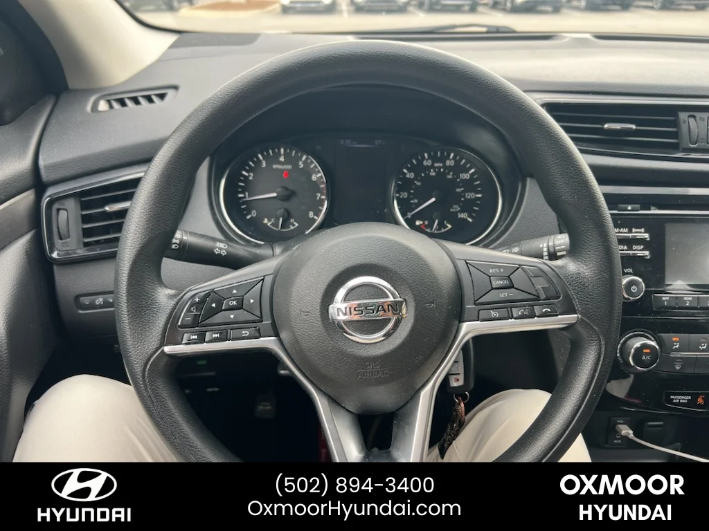 Used 2018 Magnetic Black Nissan S image 6