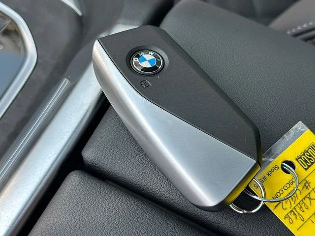 Certified Used 2025 Skyscraper Grey Metallic BMW xDrive40i image 34