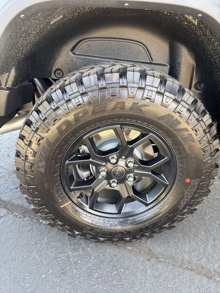 2025 Jeep Wrangler 4-Door Willys - Photo 28
