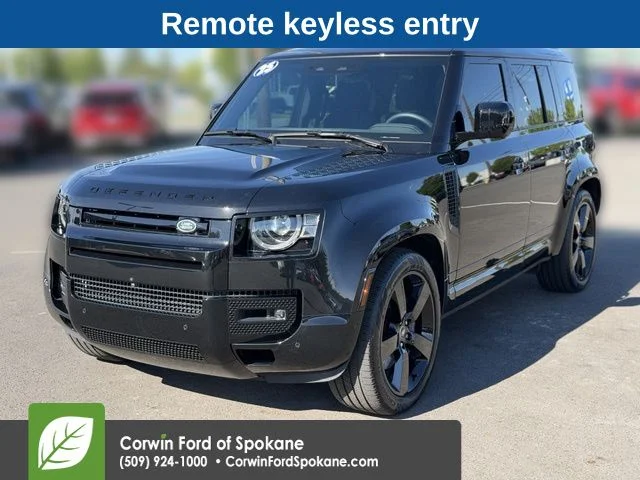 Used 2025  Land Rover X-Dynamic SE image 5