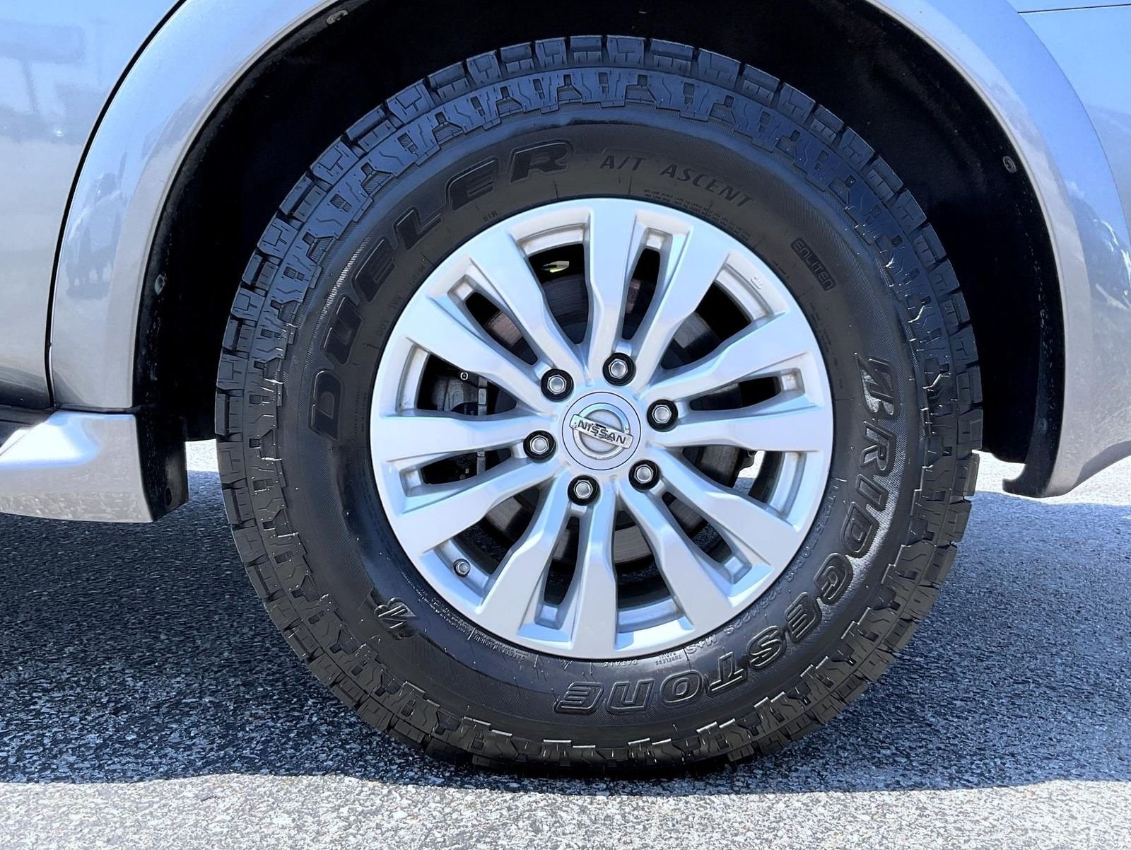 Used 2019 Gray Nissan SV image 21