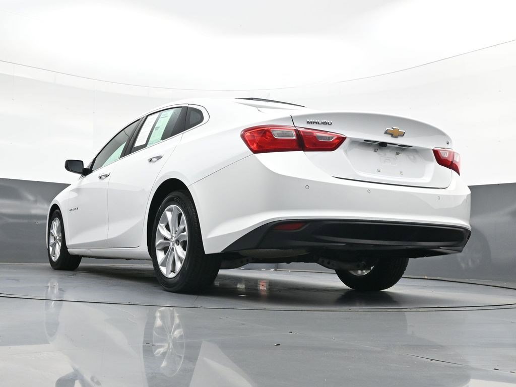 Used 2024 Summit White Chevrolet LT image 30