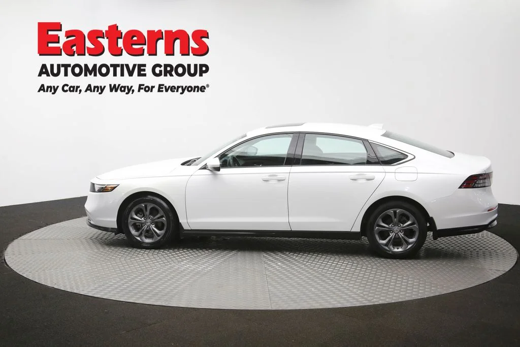 Used 2024 White Honda EX image 60