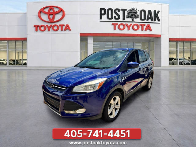Used 2014 Blue Ford SE image 11