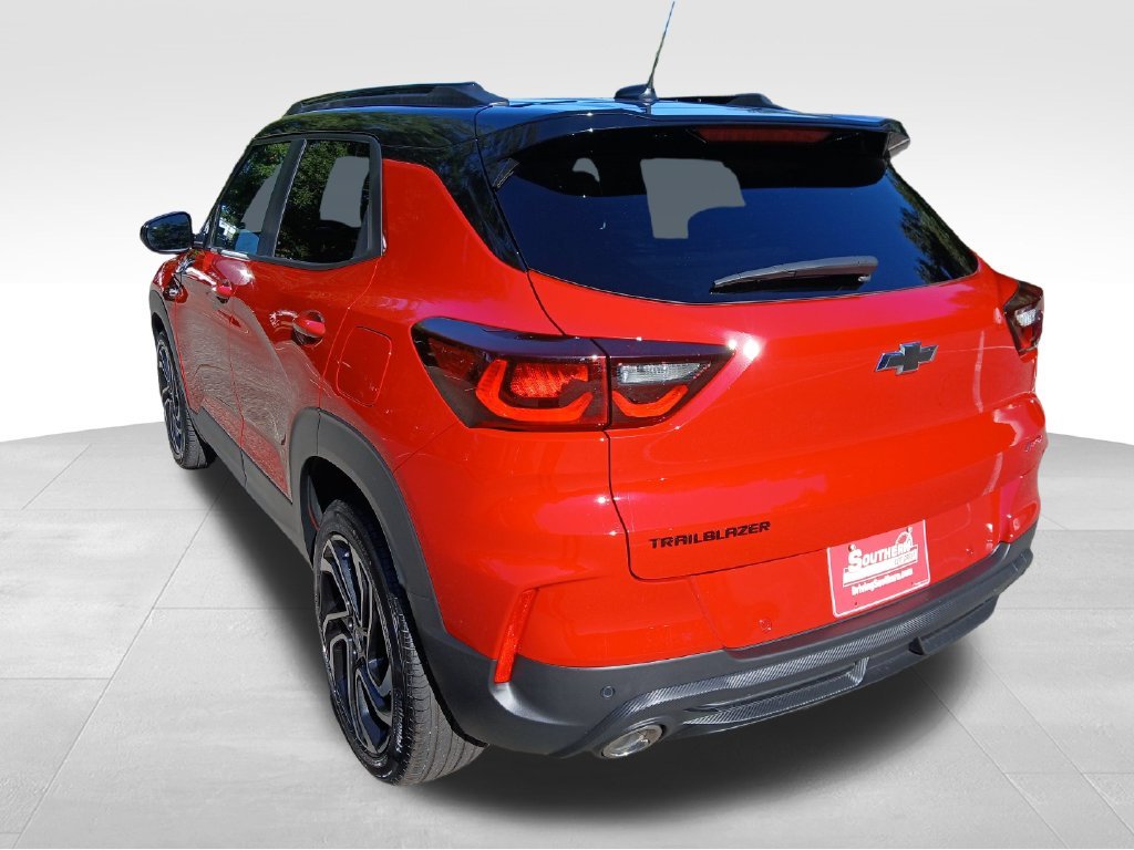 Used 2026 Red Chevrolet RS image 7