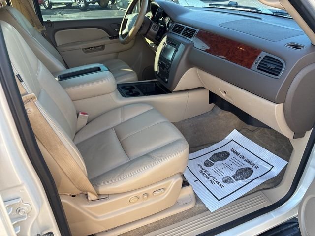 Used 2012 White GMC SLT image 14