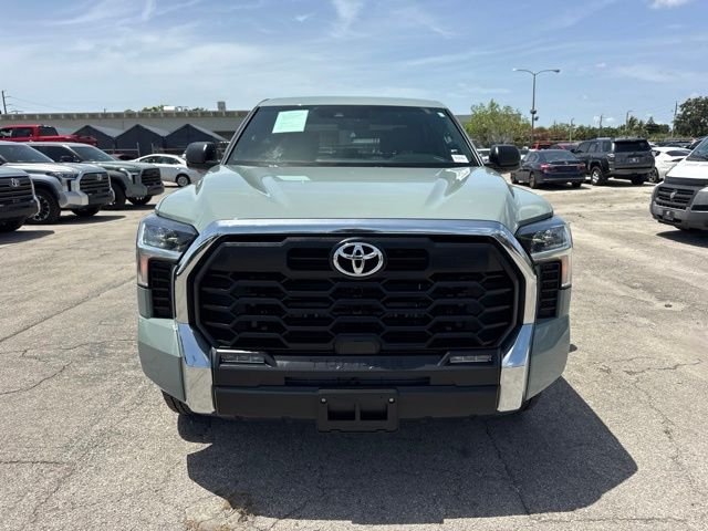 2025 Toyota Tundra SR5 - Photo 18