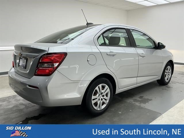 Used 2018 Silver Ice Metallic Chevrolet LS image 4