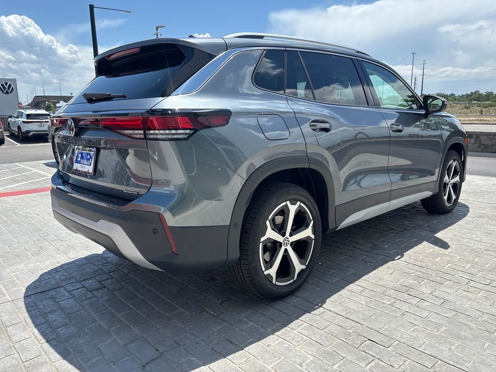 New 2026 Platinum Gray Metallic Volkswagen 2.0T SE image 5