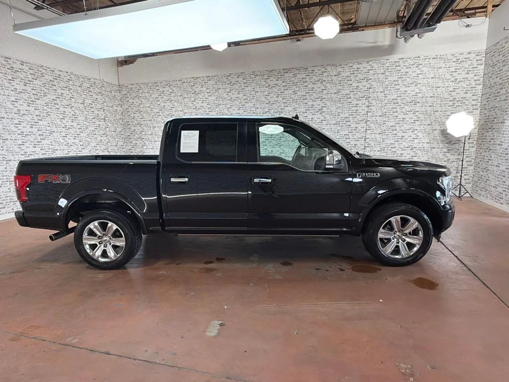 Used 2018 Shadow Black Ford Platinum image 8
