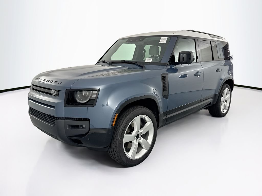 New 2026 Tasman Blue Land Rover X-Dynamic SE image 1
