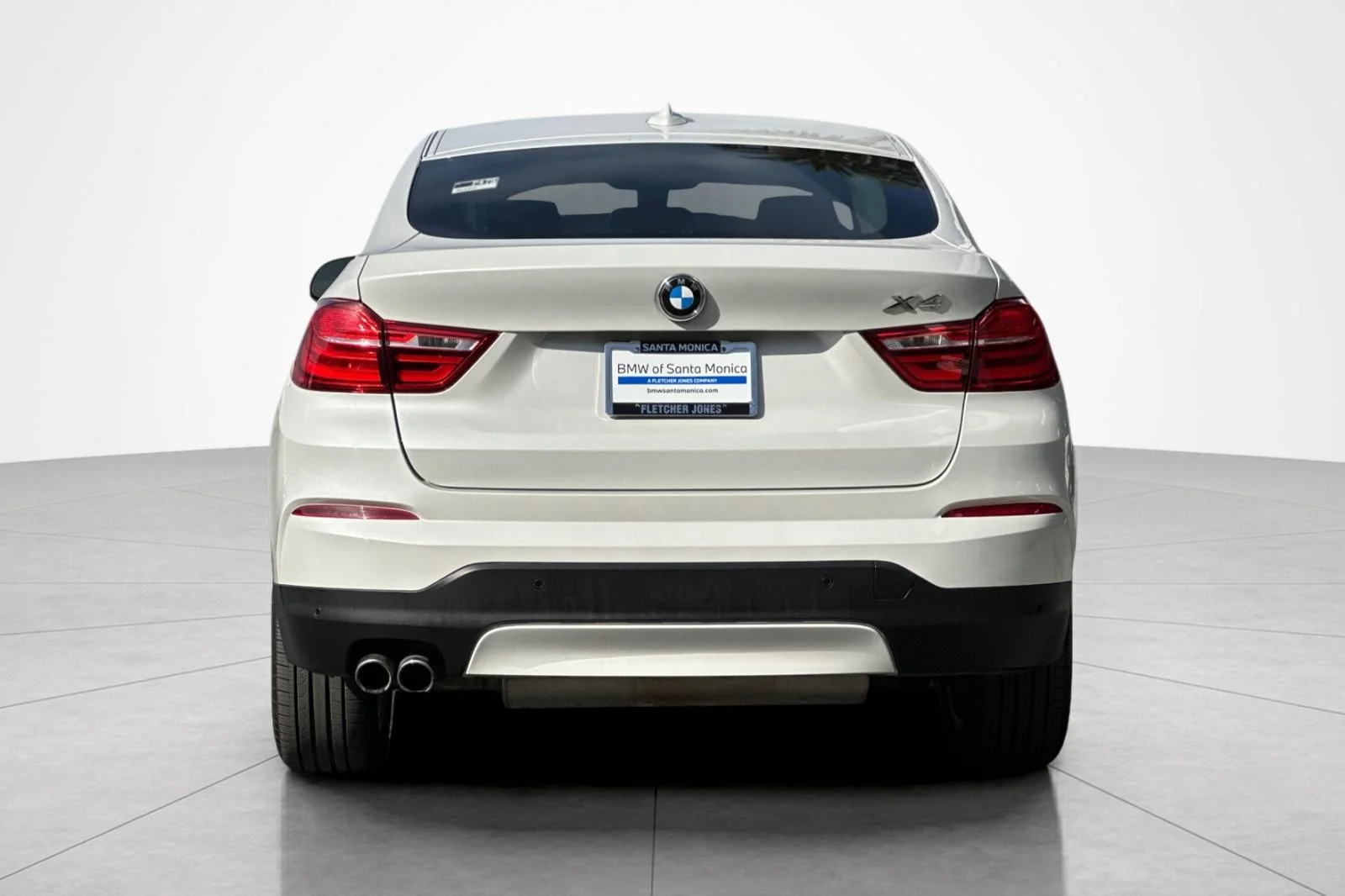 Used 2015 Mineral White Metallic BMW xDrive28i image 4