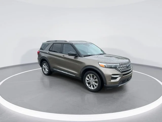 Used 2021 Gray Ford Limited image 1