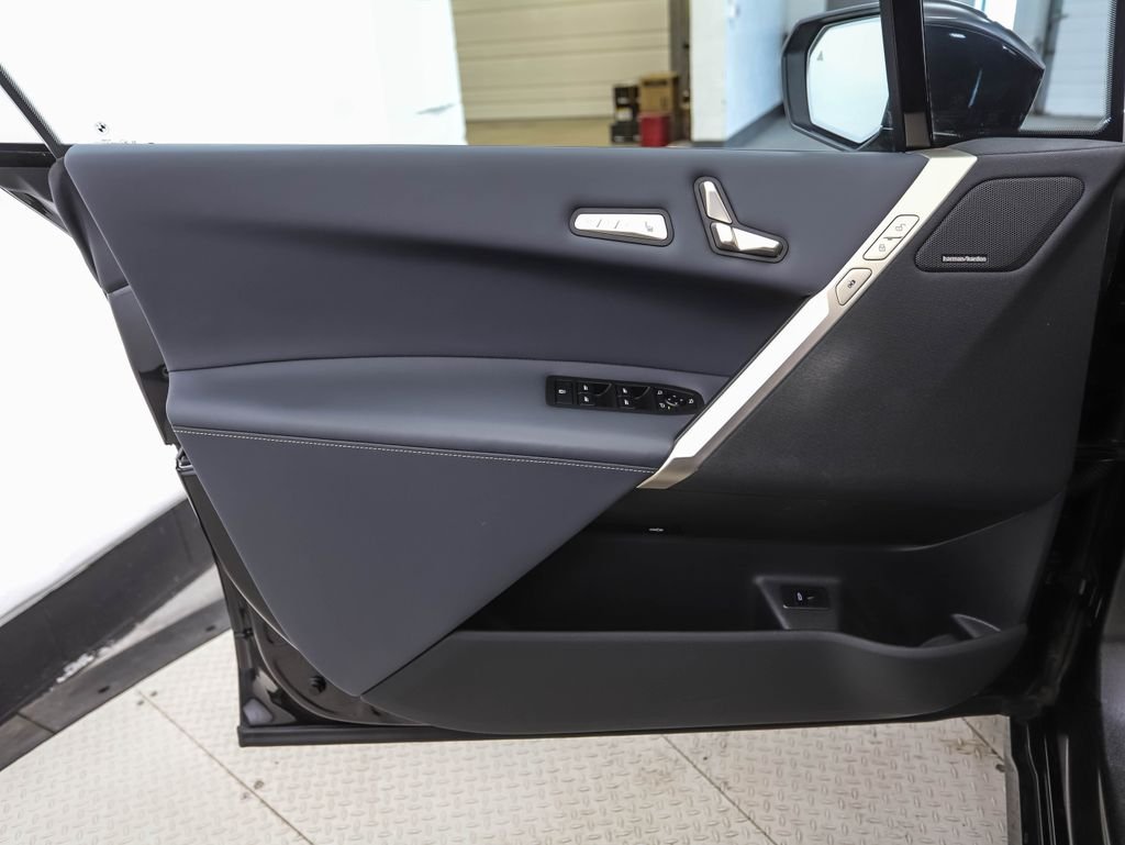 Certified Used 2024 Dark Graphite BMW xDrive50 image 9