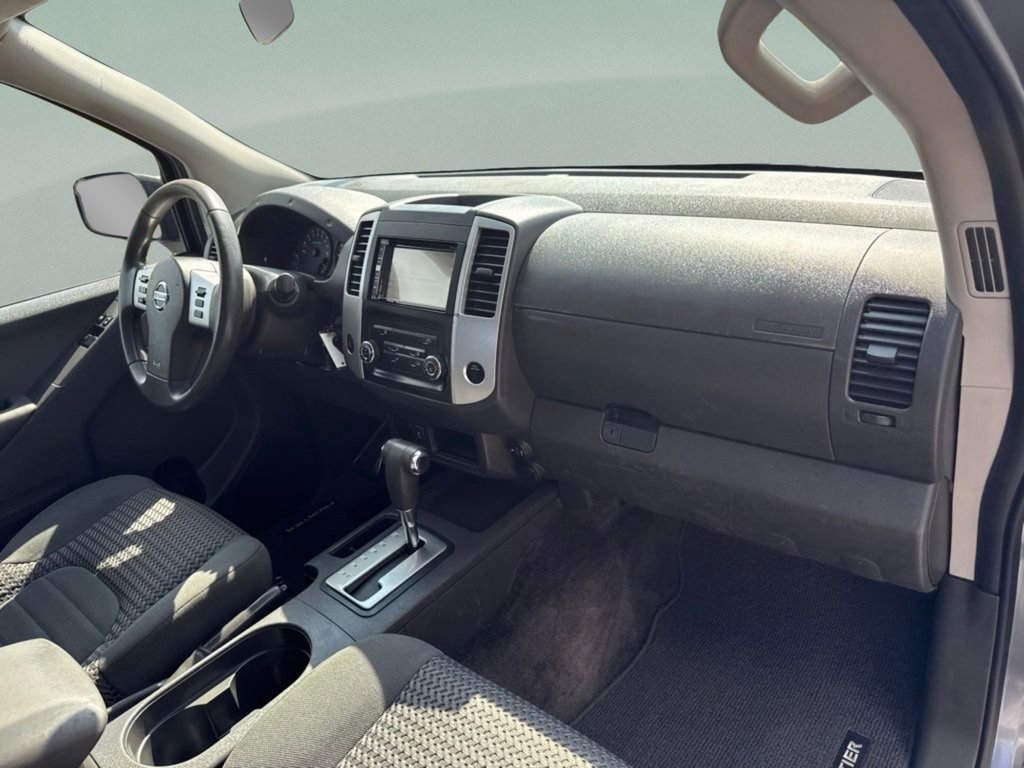 Used 2018 Gun Metallic Nissan SV image 23